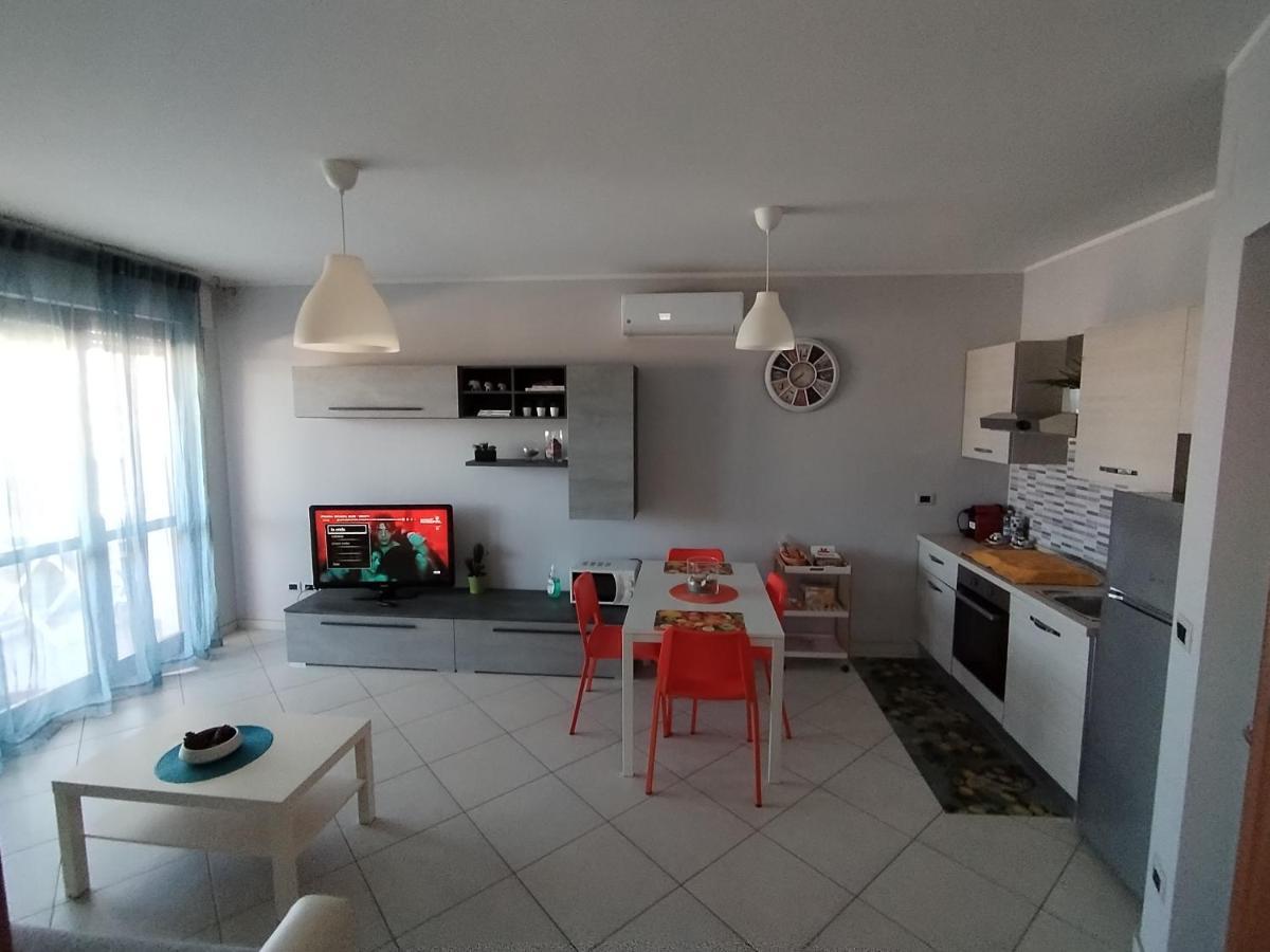 Appartamento Nuovissimo Ad Un Passo Dal Mare Montesilvano Marina エクステリア 写真
